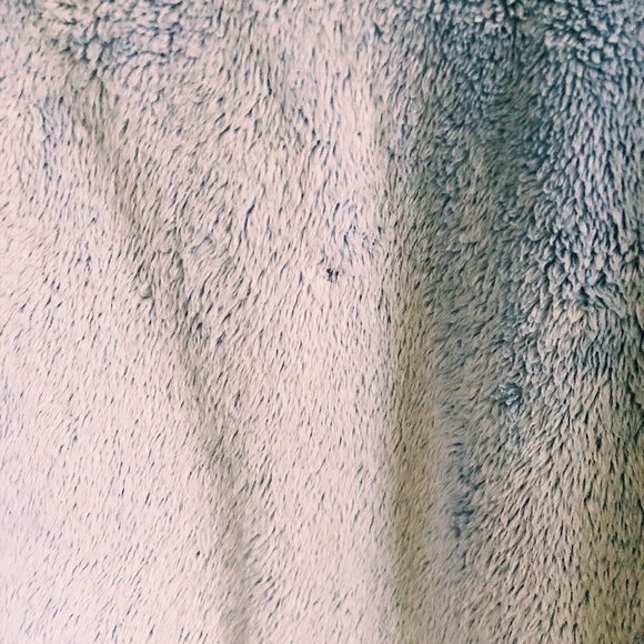 SOLD- The North Face jacket - Picture 3 of 3